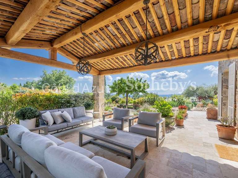 Maison Tourrettes - 5 chambres - 327m²