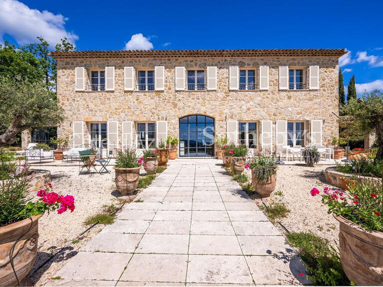 House Tourrettes - 5 bedrooms - 327m²