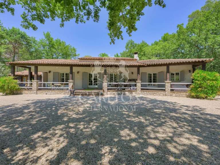 Maison Tourrettes - 5 chambres - 182m²