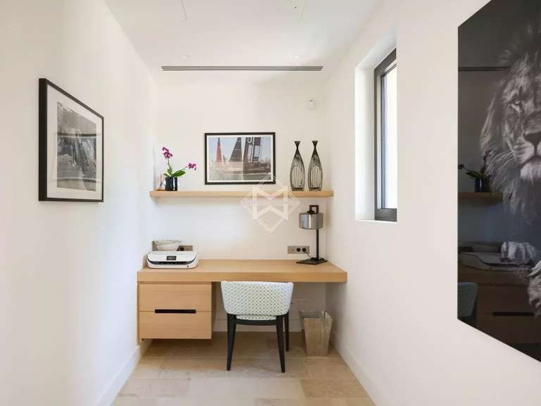 Maison Tourrettes - 7 chambres - 500m²