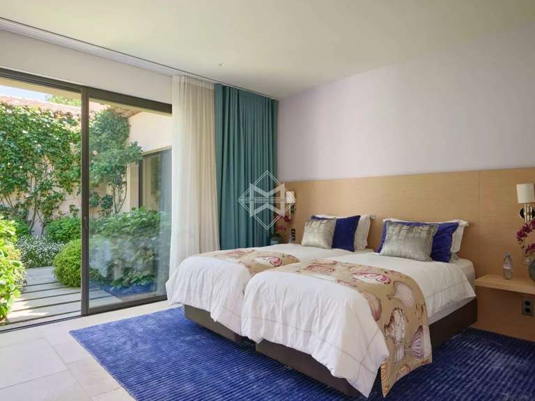 Maison Tourrettes - 7 chambres - 500m²