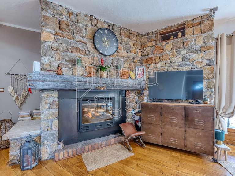 Maison Tourrettes - 173m²