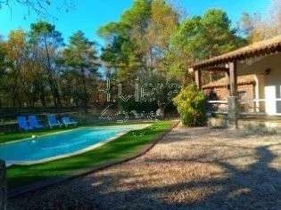 Maison Tourrettes - 5 chambres - 173m²