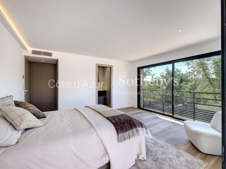 Maison Tourrettes - 4 chambres - 240m²