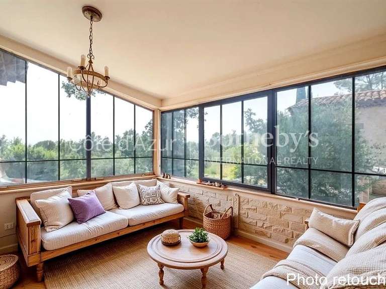 Maison Tourrettes - 4 chambres - 315m²