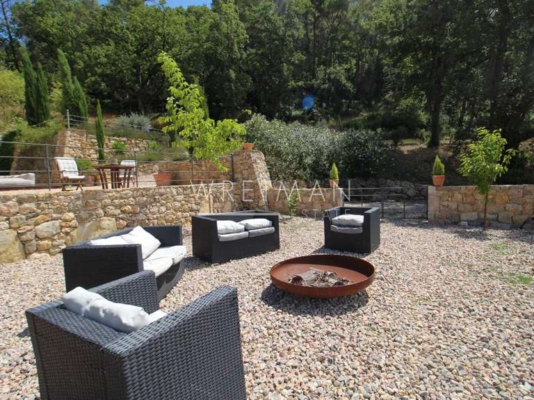 Maison Tourrettes - 5 chambres - 345m²