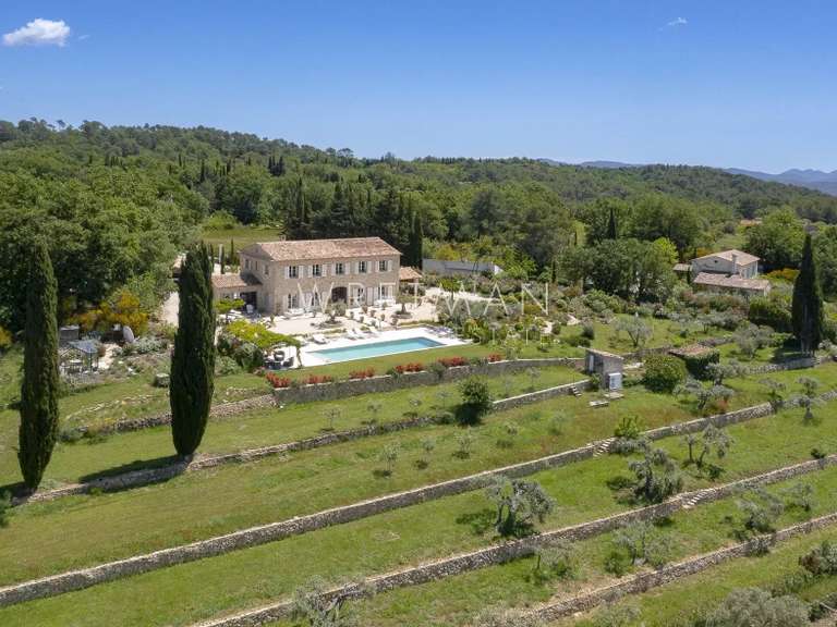 Maison Tourrettes - 5 chambres - 430m²