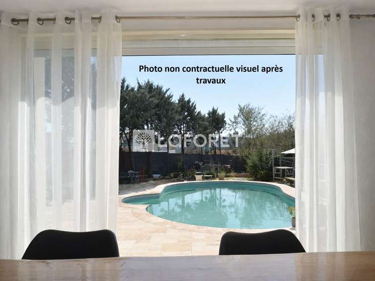 Maison Tourrettes - 4 chambres - 302m²
