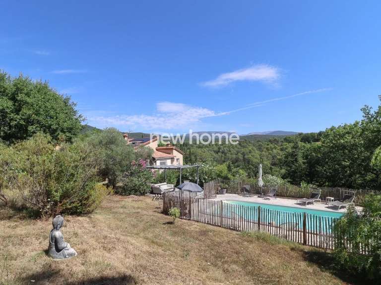 Maison Tourrettes - 3 chambres - 180m²