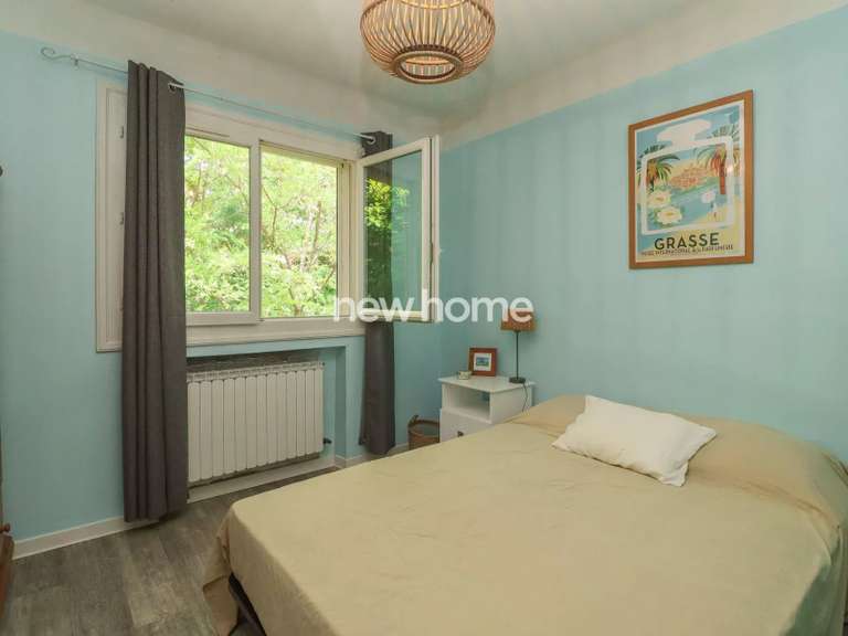 Maison Tourrettes - 3 chambres - 180m²