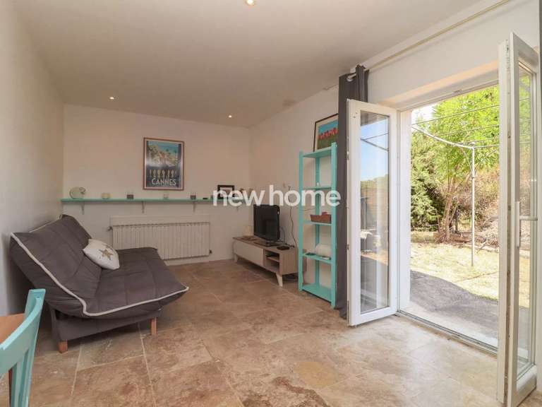 Maison Tourrettes - 3 chambres - 180m²