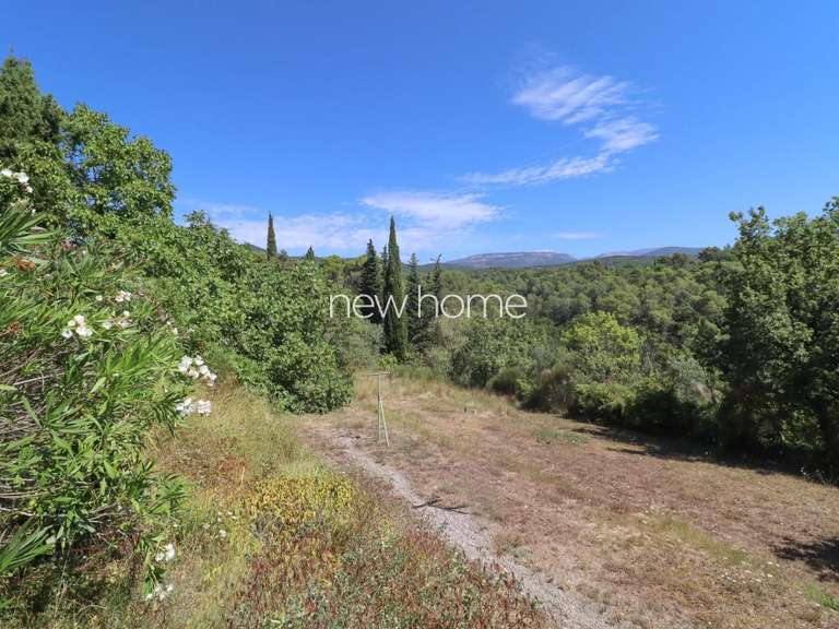 Maison Tourrettes - 3 chambres - 180m²