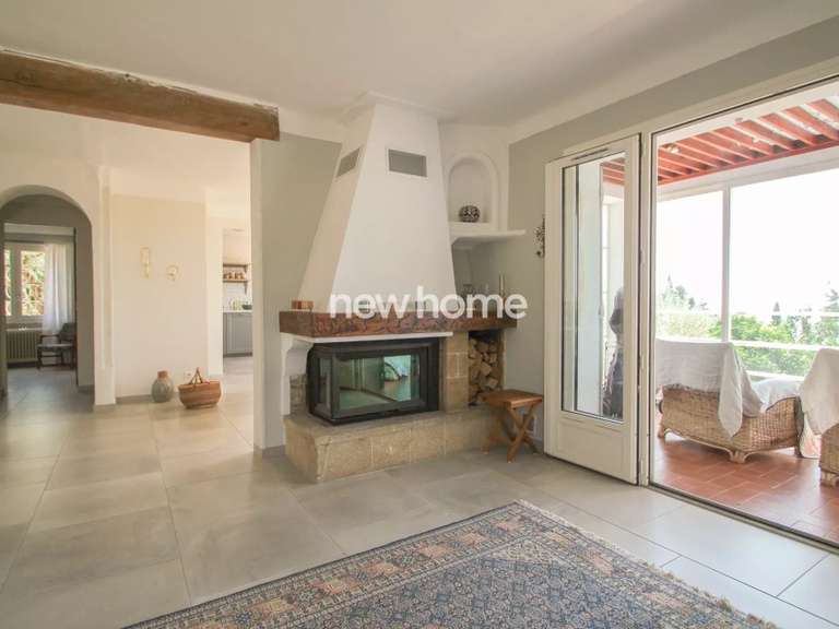 House Tourrettes - 3 bedrooms - 130m²