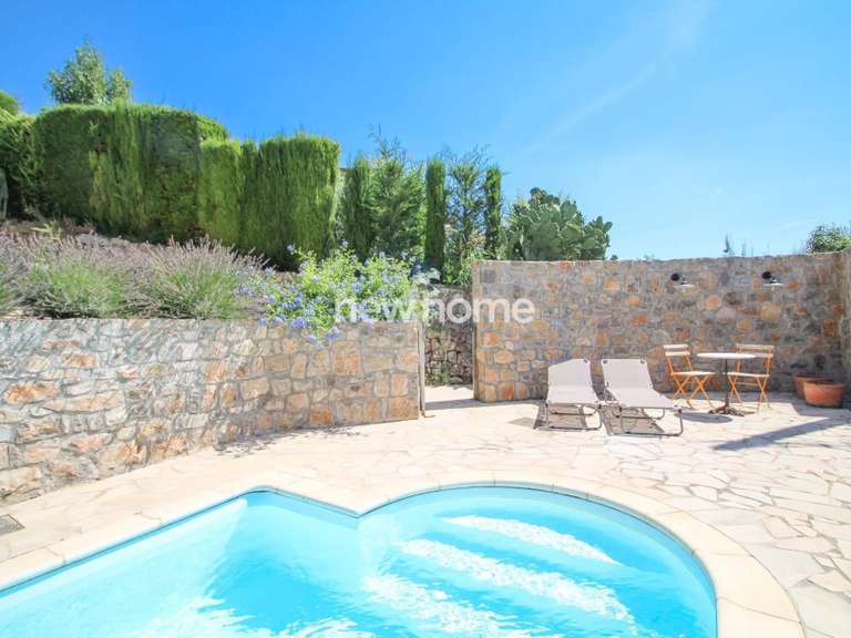 House Tourrettes - 3 bedrooms - 130m²