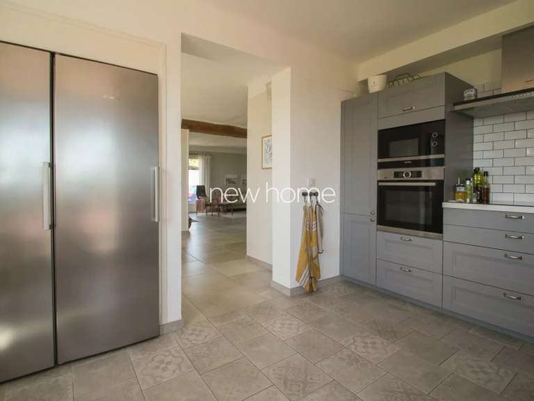 Maison Tourrettes - 3 chambres - 130m²