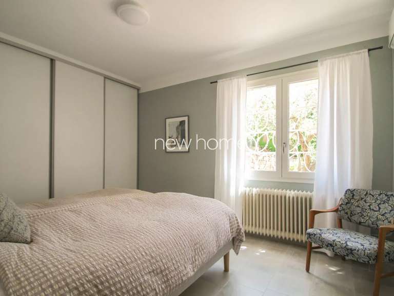 Maison Tourrettes - 3 chambres - 130m²