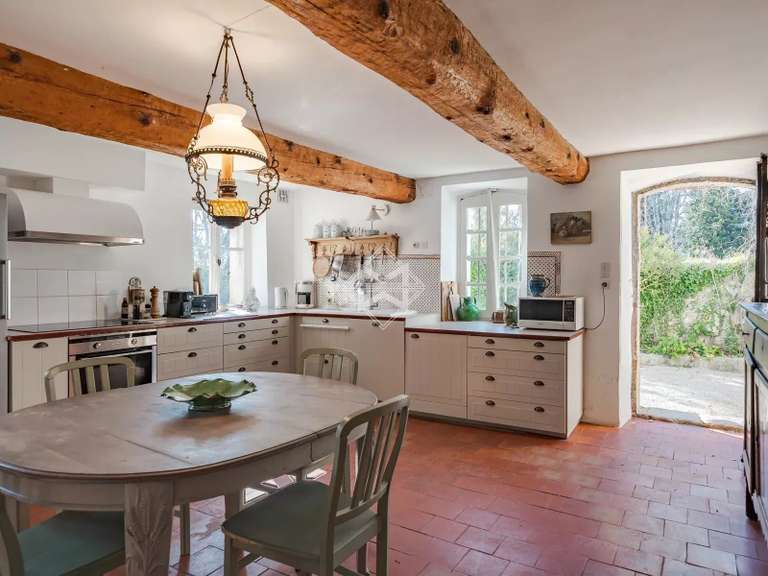 Maison Tourrettes - 4 chambres - 372m²