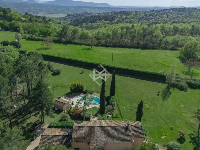 House Tourrettes - 5 bedrooms - 196m²