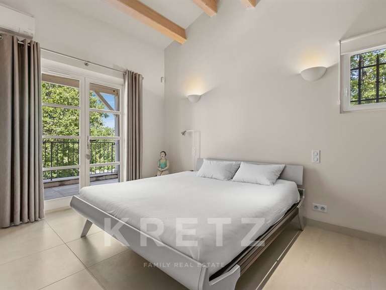 Maison Tourrettes - 2 chambres - 260m²