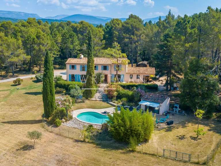 House Tourrettes - 5 bedrooms - 200m²