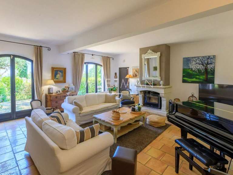 House Tourrettes - 5 bedrooms - 200m²