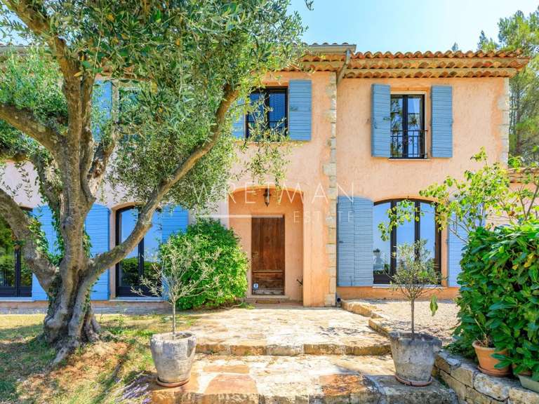 House Tourrettes - 5 bedrooms - 200m²