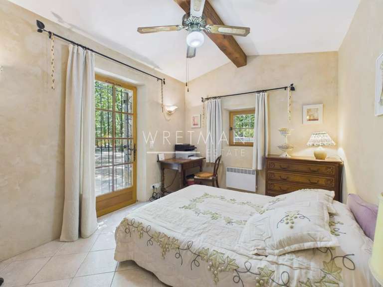 Maison Tourrettes - 4 chambres - 110m²