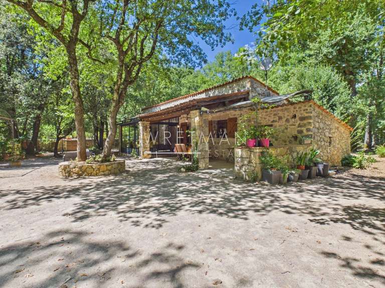 Maison Tourrettes - 4 chambres - 110m²