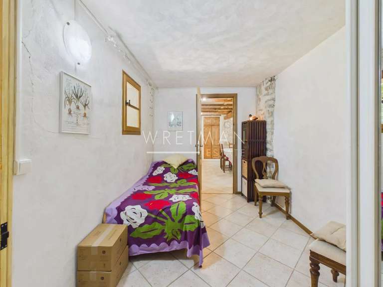 Maison Tourrettes - 4 chambres - 110m²