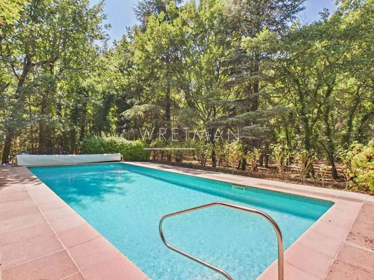 Maison Tourrettes - 4 chambres - 110m²