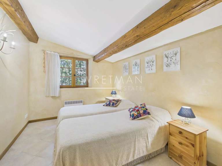 Maison Tourrettes - 4 chambres - 110m²