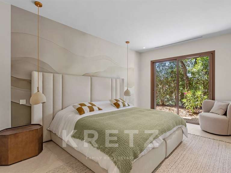 Maison Tourrettes - 4 chambres - 250m²