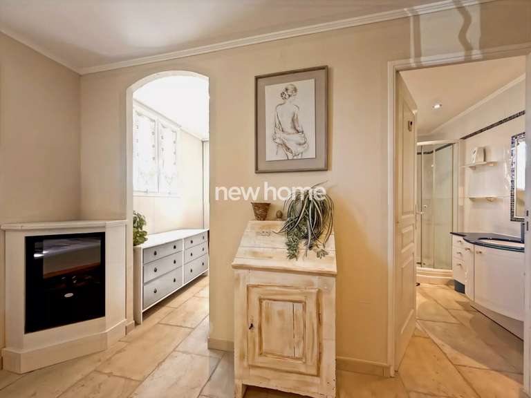 Maison Tourrettes - 3 chambres - 180m²