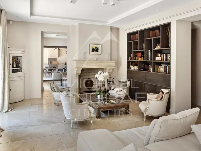 Villa Tourrettes - 5 chambres - 318m²