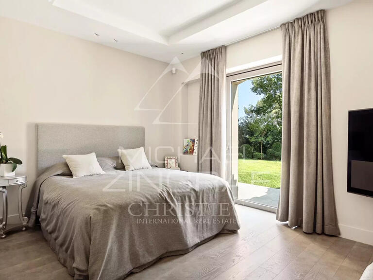 Villa Tourrettes - 5 chambres - 318m²