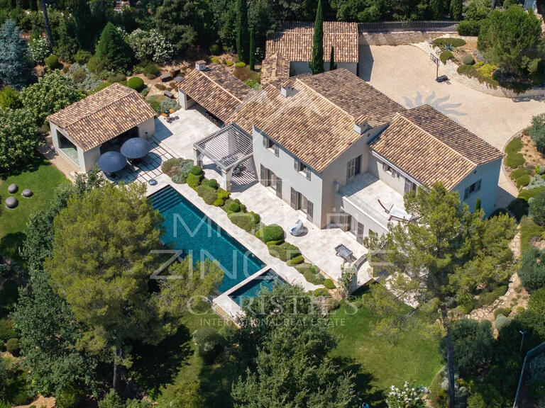 Villa Tourrettes - 5 chambres - 318m²