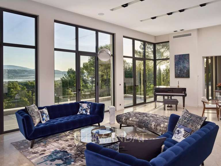 Villa Tourrettes - 6 chambres - 450m²