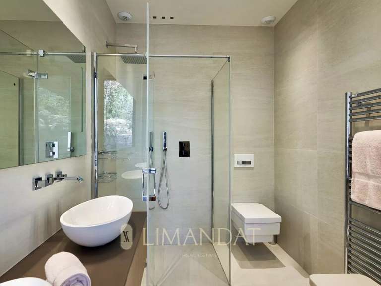 Villa Tourrettes - 6 chambres - 450m²