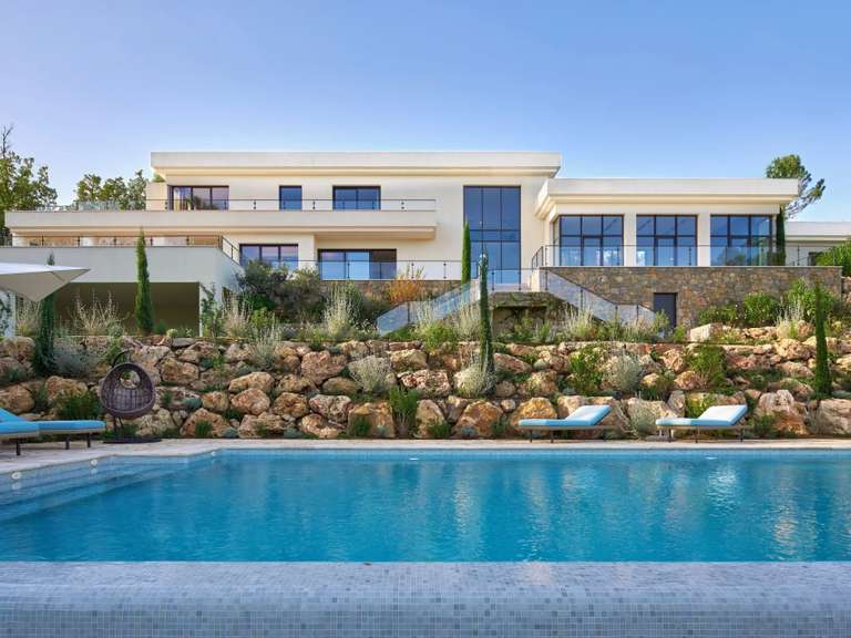 Villa Tourrettes - 6 chambres - 450m²