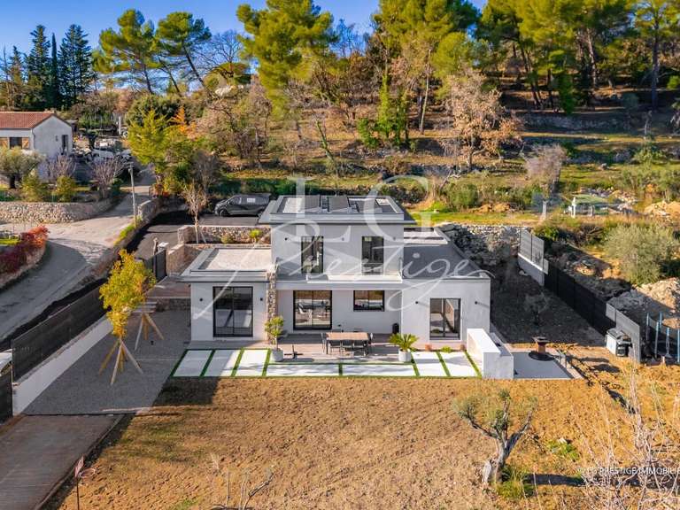 Villa Tourrettes - 3 chambres - 165m²