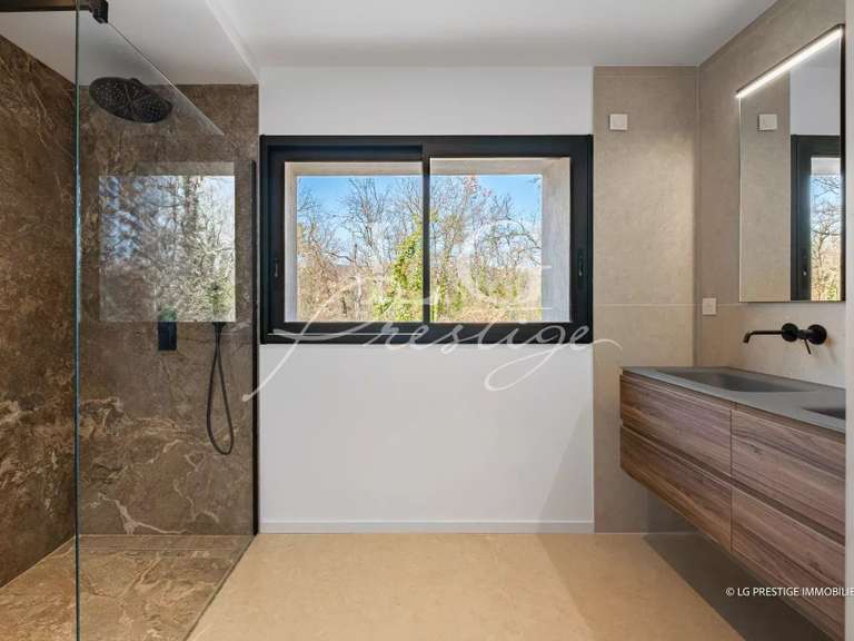 Villa Tourrettes - 4 chambres - 240m²