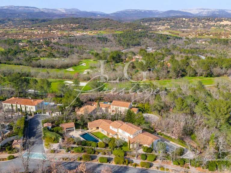 Villa Tourrettes - 2 chambres - 209m²