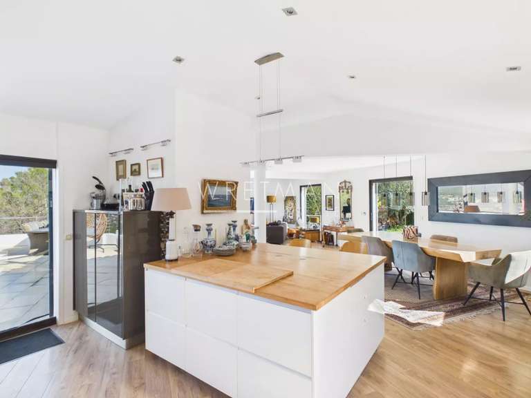 Villa Tourrettes - 4 chambres - 291m²