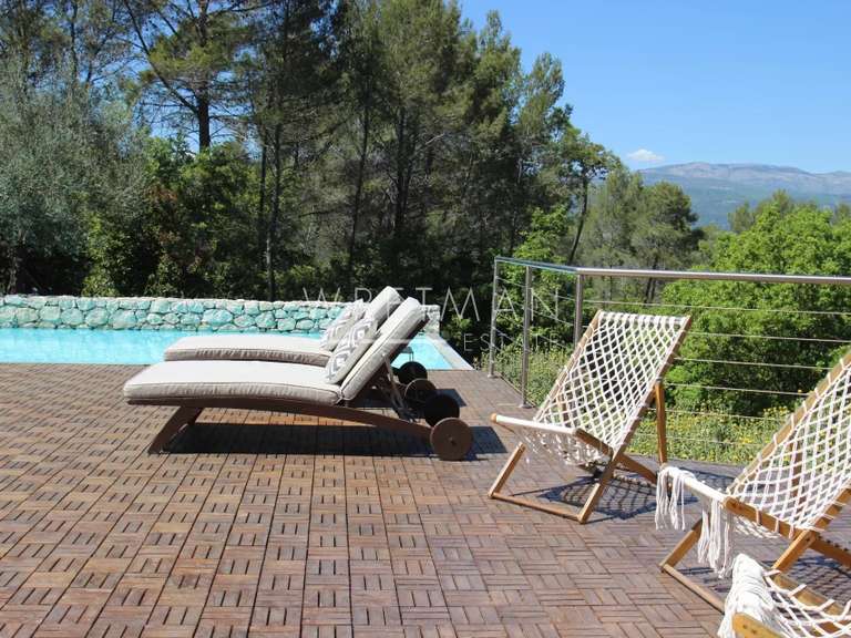 Villa Tourrettes - 4 chambres - 291m²