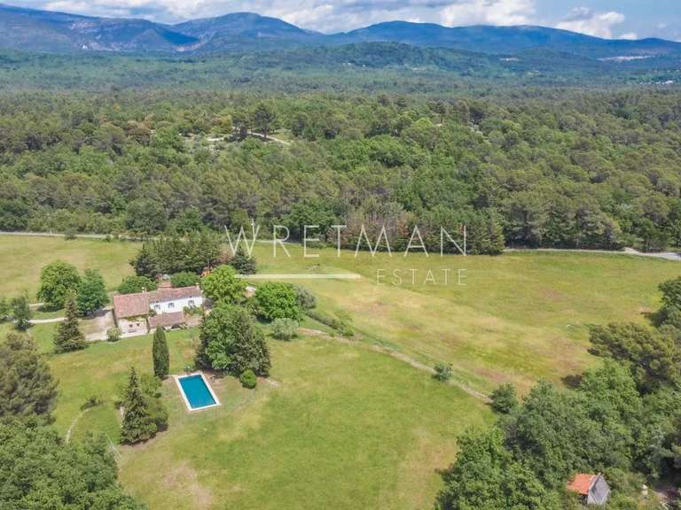 Villa Tourrettes - 6 chambres - 257m²