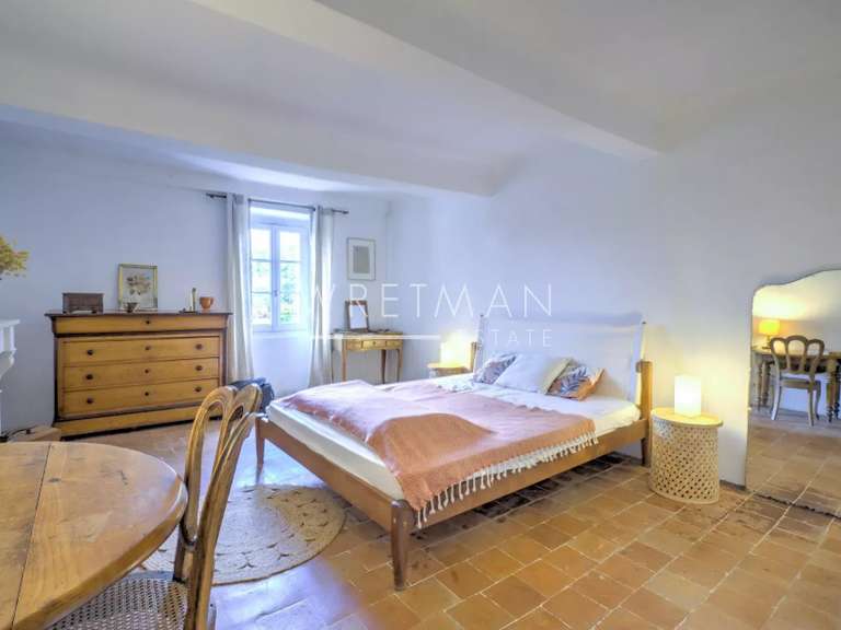 Villa Tourrettes - 6 chambres - 257m²