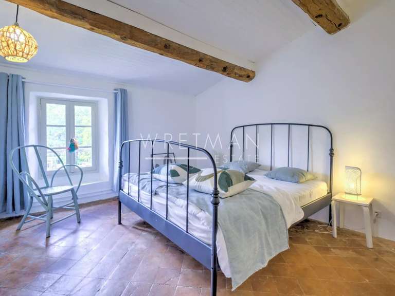 Villa Tourrettes - 6 chambres - 257m²