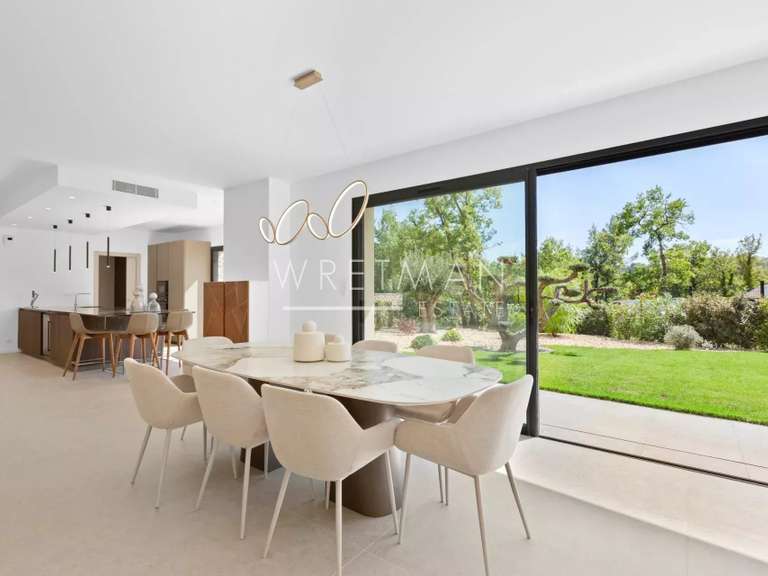 Villa Tourrettes - 5 chambres - 240m²