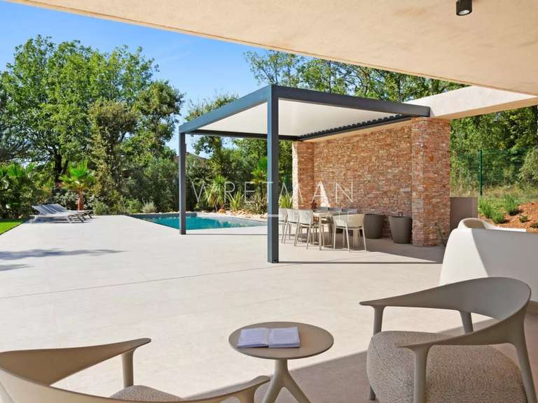 Villa Tourrettes - 5 chambres - 240m²