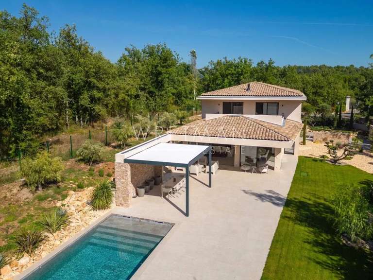 Villa Tourrettes - 5 chambres - 240m²